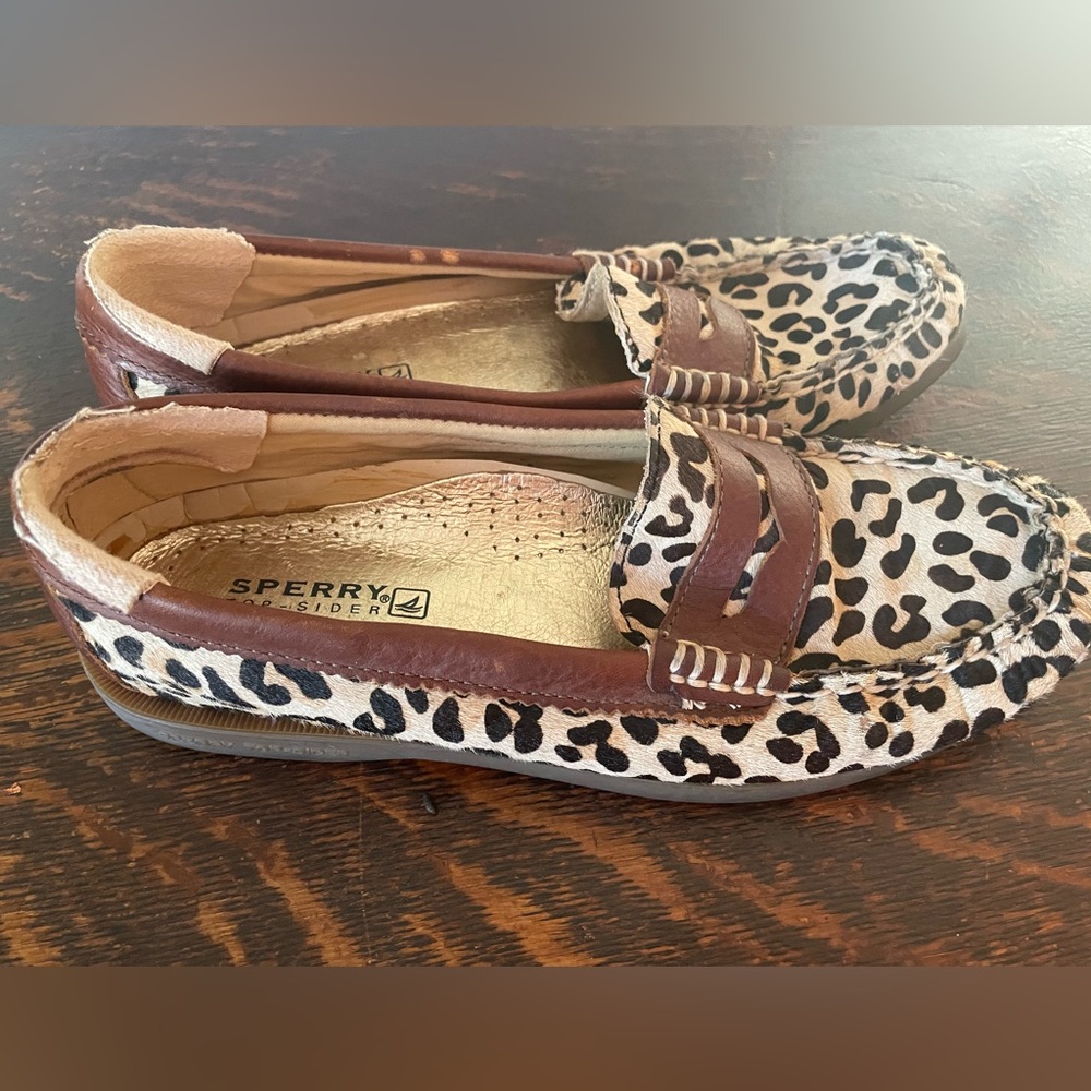 SPERRY Leopard-Print Leather Trim Loafers in Brown + Tan with Gold Lining 7M
